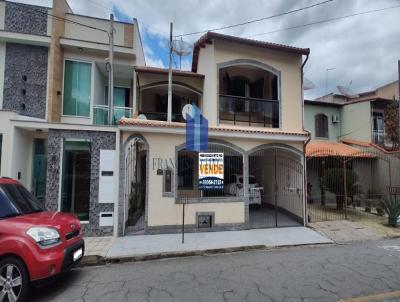 Casa para Venda, em Volta Redonda, bairro Jardim Belvedere, 2 dormit�rios, 3 banheiros, 1 su�te, 2 vagas